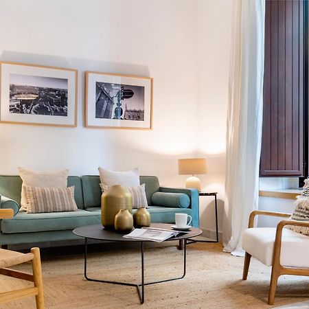 Unika Homes Puerta De La Maestranza Seville Luaran gambar
