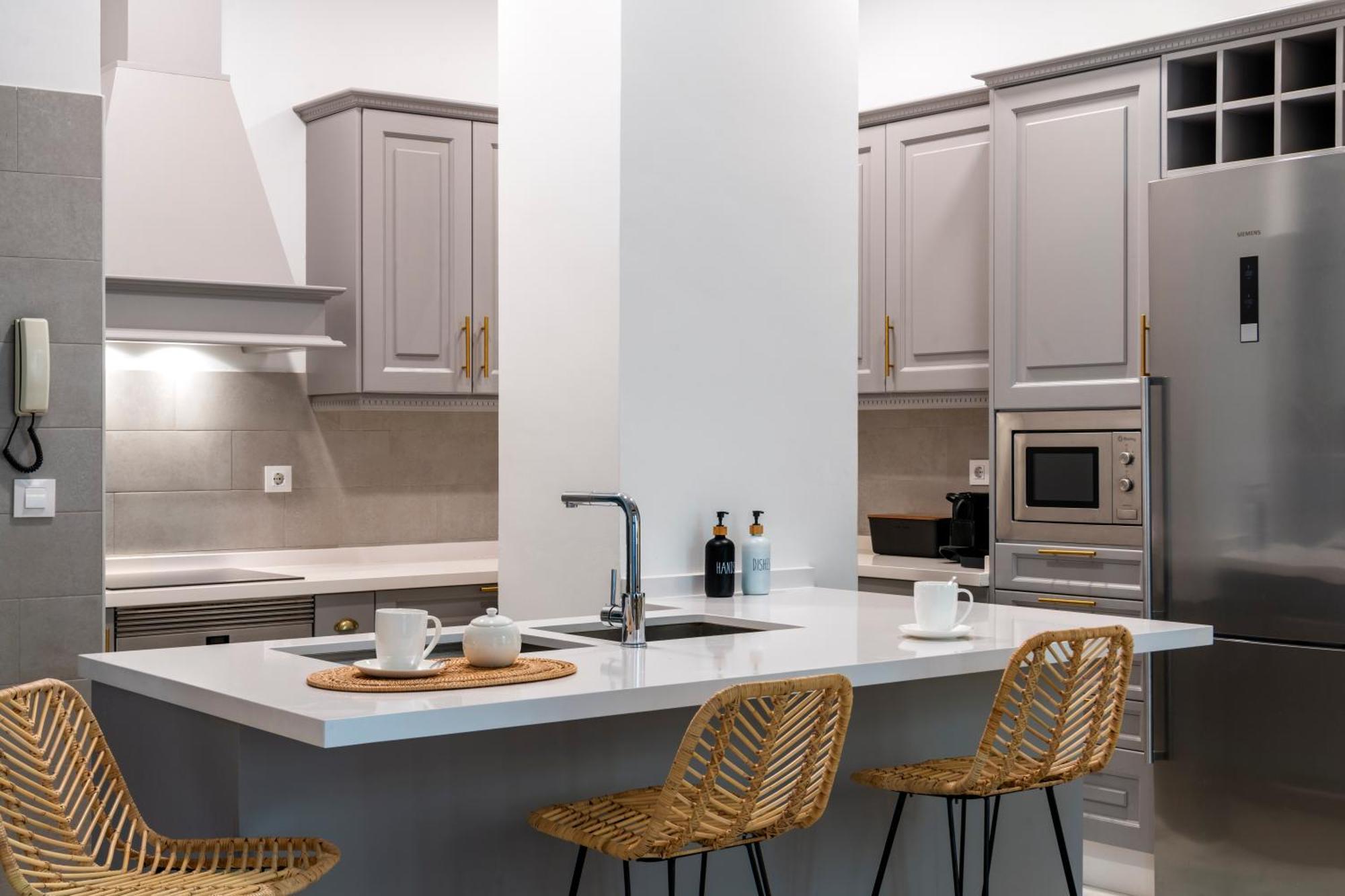 Unika Homes Puerta De La Maestranza Seville Luaran gambar